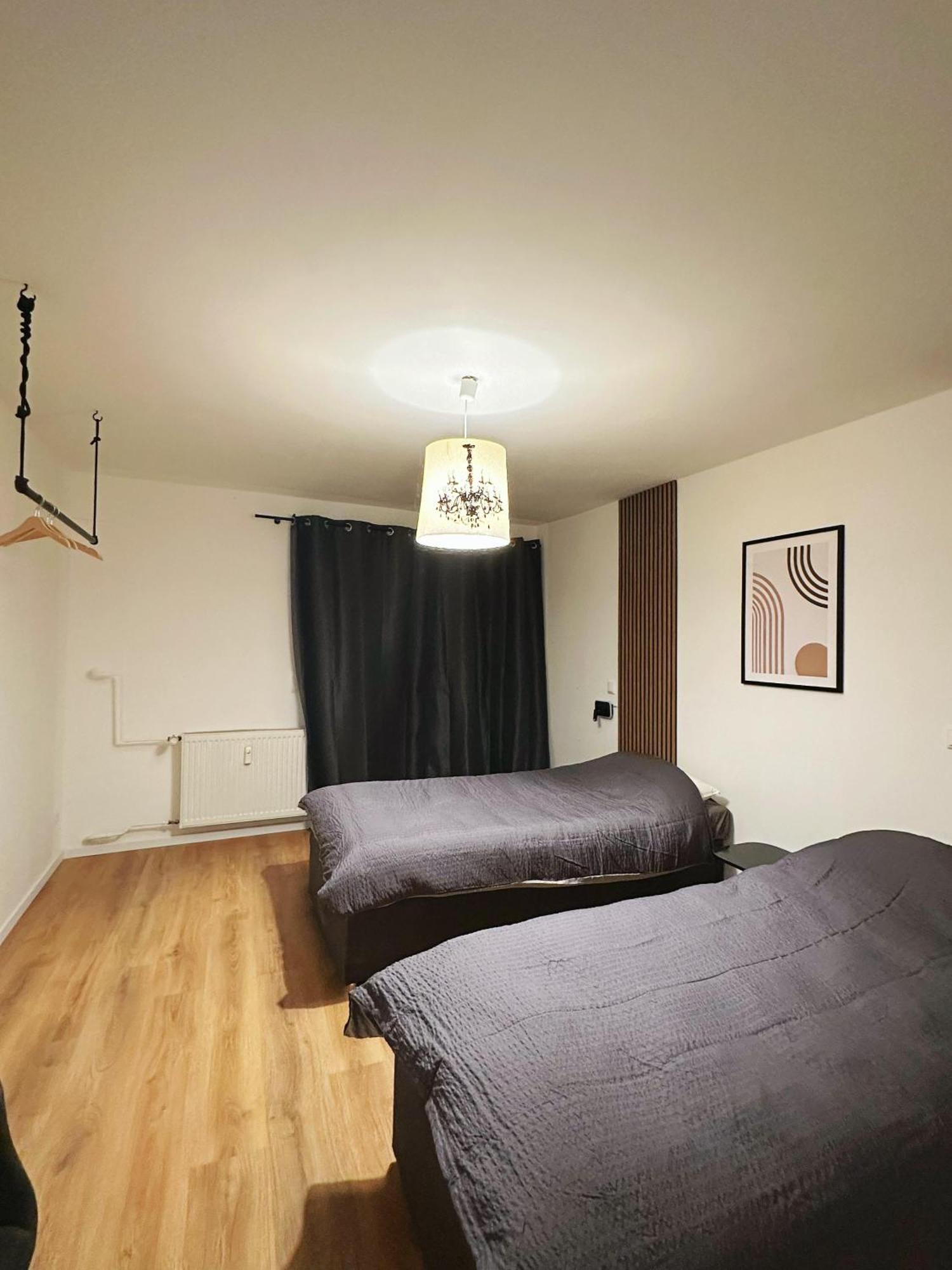 5 Betten Montuerwhonung Mit Waschmaschine Appartement